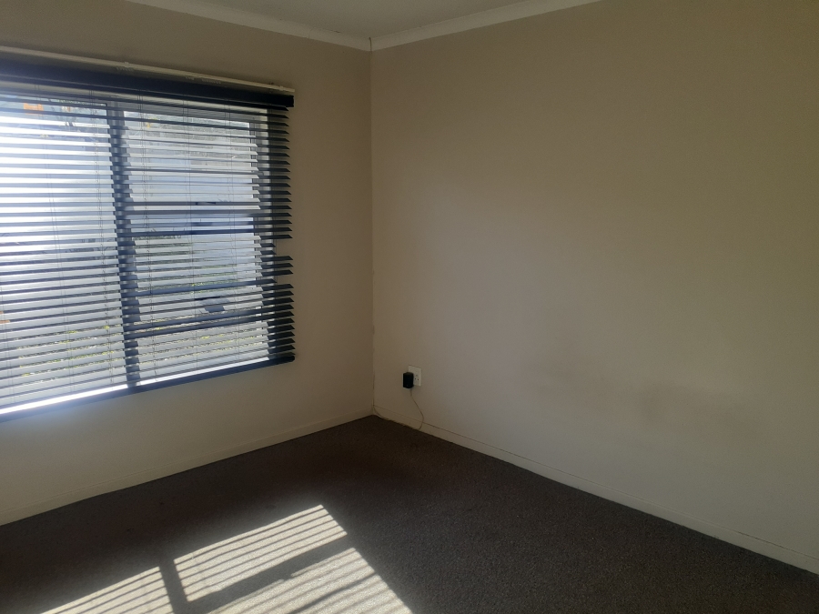 3 Bedroom Property for Sale in Beacon Bay North Eastern Cape